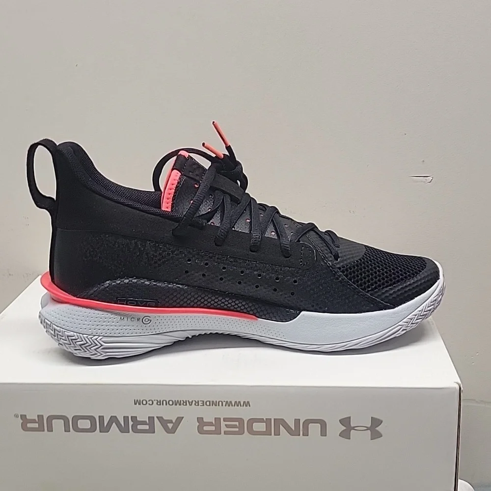 Under Armour GS Curry 7 Kids Basketball Shoes Steph Curry 3022113‎ 001 size 6.5Y